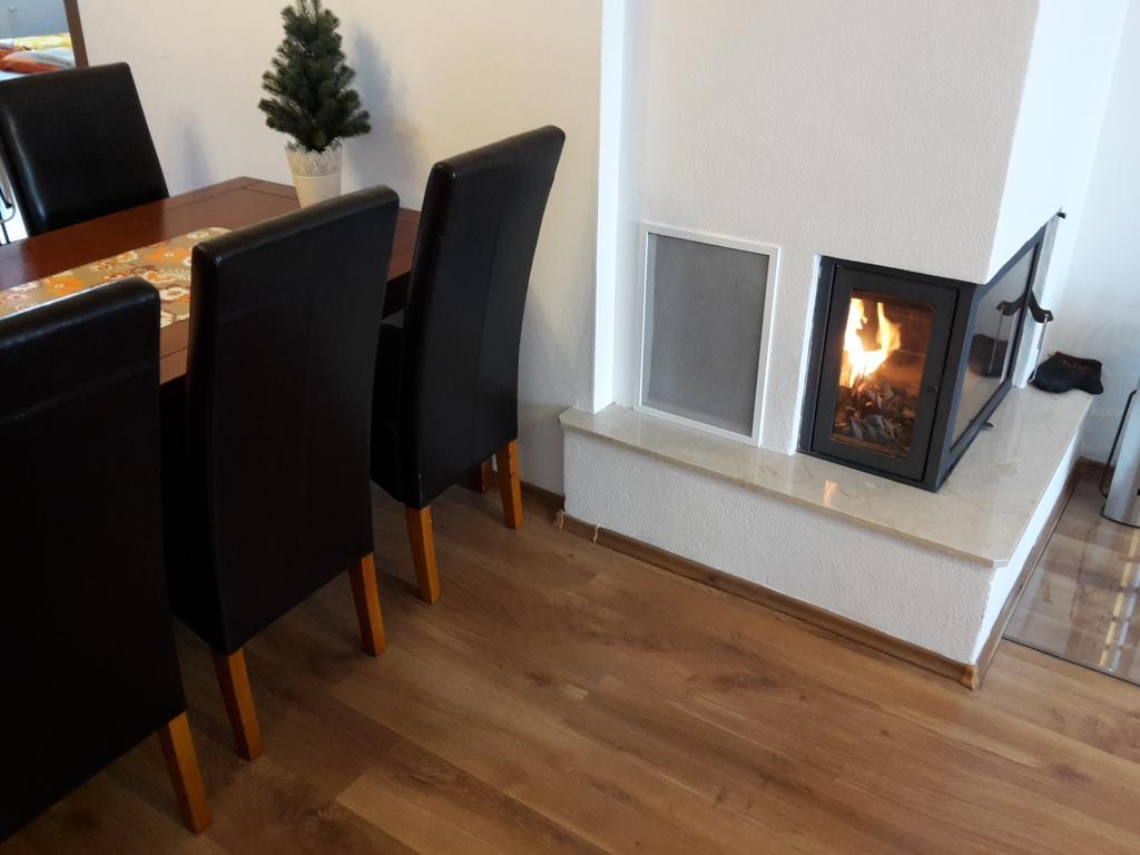 Apartman Slavkov Home & Parking Nová Lesná Eksteriør billede