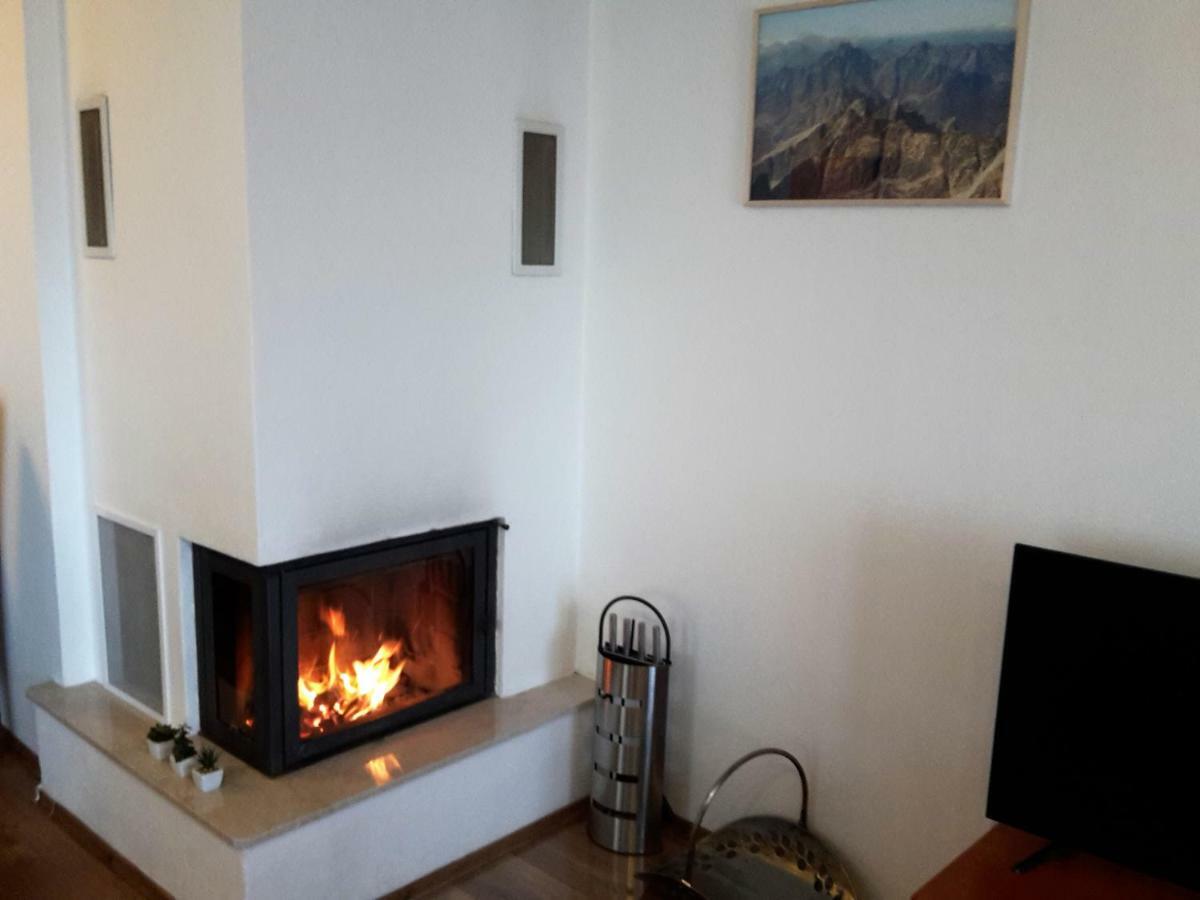 Apartman Slavkov Home & Parking Nová Lesná Eksteriør billede